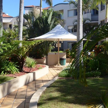גולד קוסט Golden Riviera Absolute Beachfront Resort מראה חיצוני תמונה