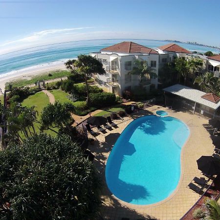 גולד קוסט Golden Riviera Absolute Beachfront Resort מראה חיצוני תמונה