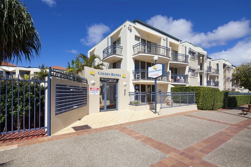 גולד קוסט Golden Riviera Absolute Beachfront Resort מראה חיצוני תמונה